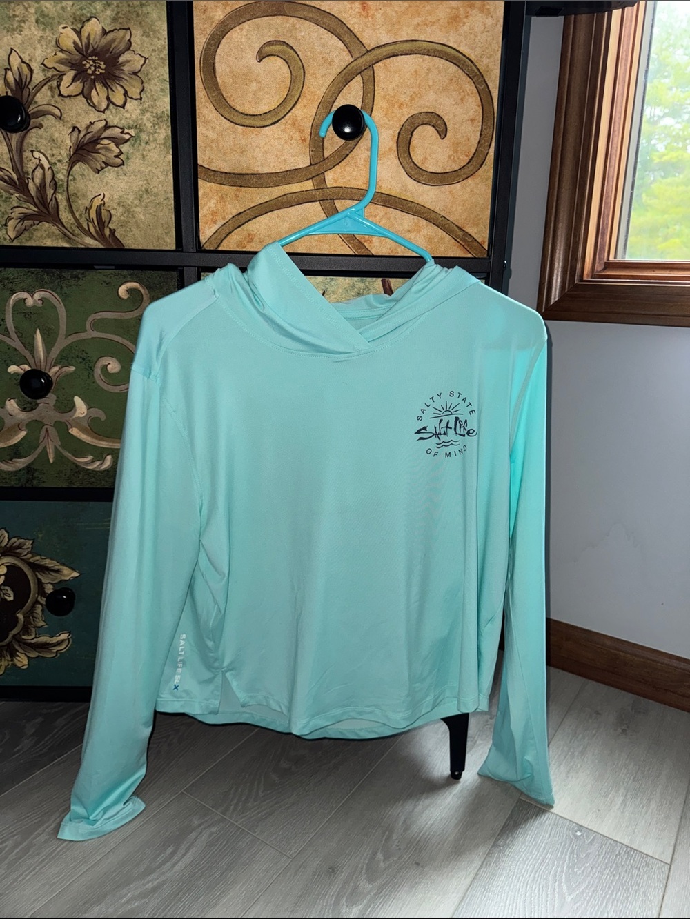 Salt Life Mint Long Sleeve Sun Shirt with Navy Tropical Print Shorts - Picture 7 of 15
